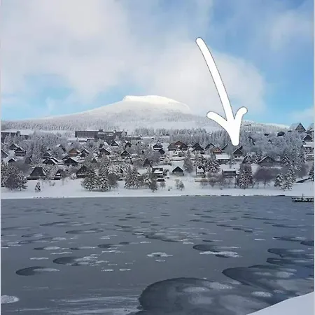 Authentique Vue Sur Le Et Les Pistes * Besse-et-Saint-Anastaise